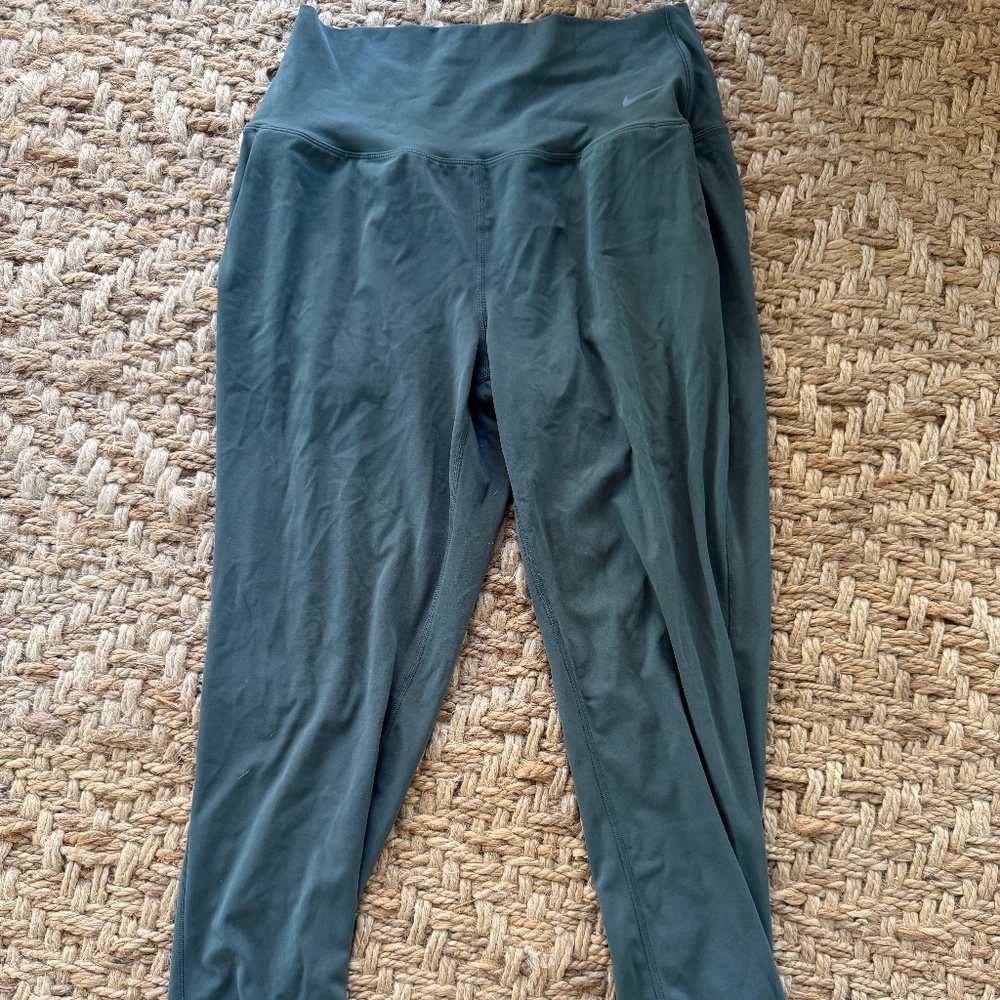 Nike dri-fit joggers